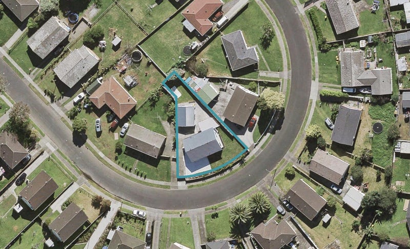 19 Heyford Close, Mangere, Auckland - Carousel 1