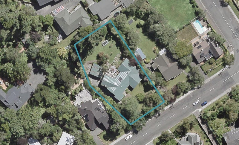 13 Chatsworth Road, Silverstream, Upper Hutt - Carousel 1