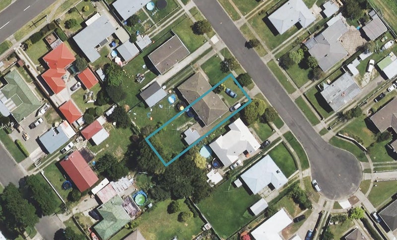 5 Hudson Street, Inner Kaiti, Gisborne - Carousel 1