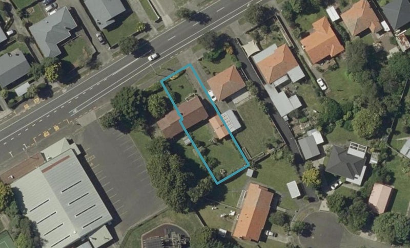 202 College Street, West End, Palmerston North - Carousel 1
