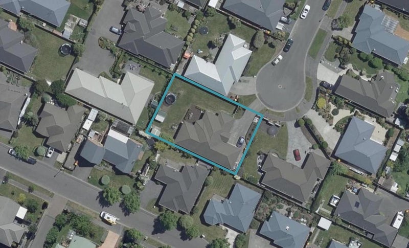 10 Greenmeadow Gardens, Belfast, Christchurch - Carousel 1