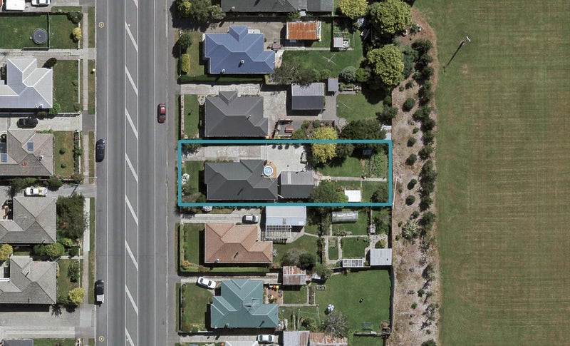 240 Pomona Street, Strathern, Invercargill - Carousel 1