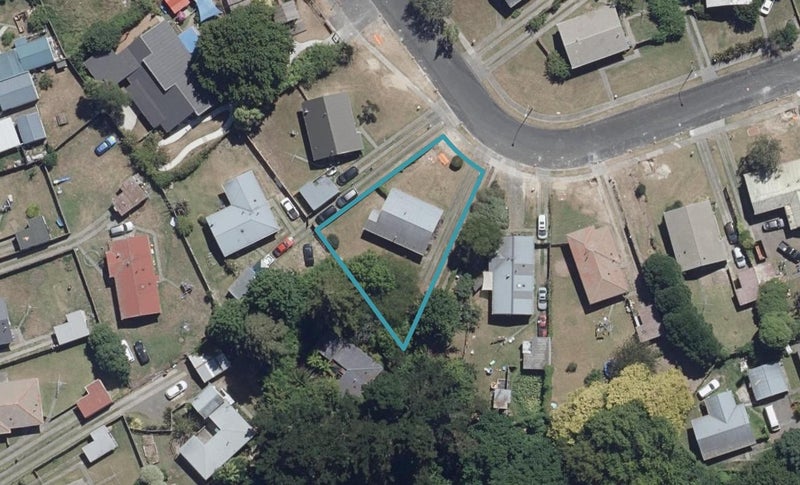 57 Halberg Crescent, Chartwell, Hamilton - Carousel 1