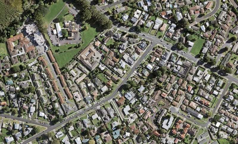 2/5 Youngs Road, Papakura, Auckland - Carousel 1