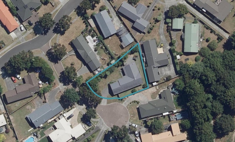 3 Pennant Place, Flagstaff, Hamilton - Carousel 1