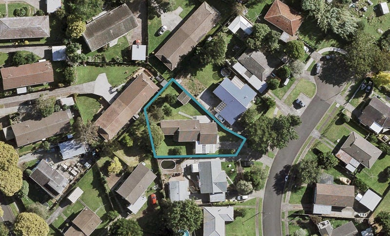 10 Chibnall Place, Conifer Grove, Takanini - Carousel 1