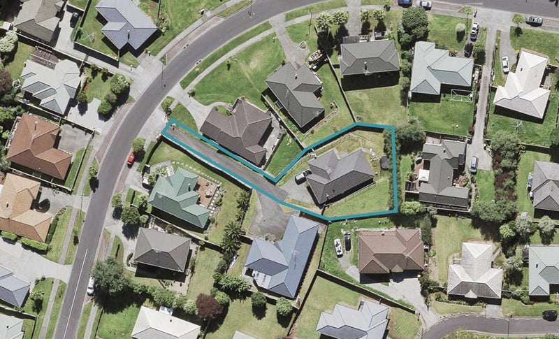 42 Hewlett Road, Massey, Auckland - Carousel 1