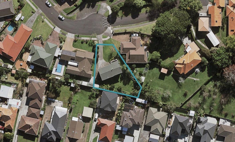9 Dingwall Place, Papatoetoe, Auckland - Carousel 1