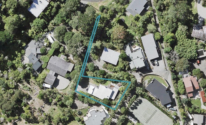 85A BRAEMAR RD, Castor Bay, Auckland - Carousel 1