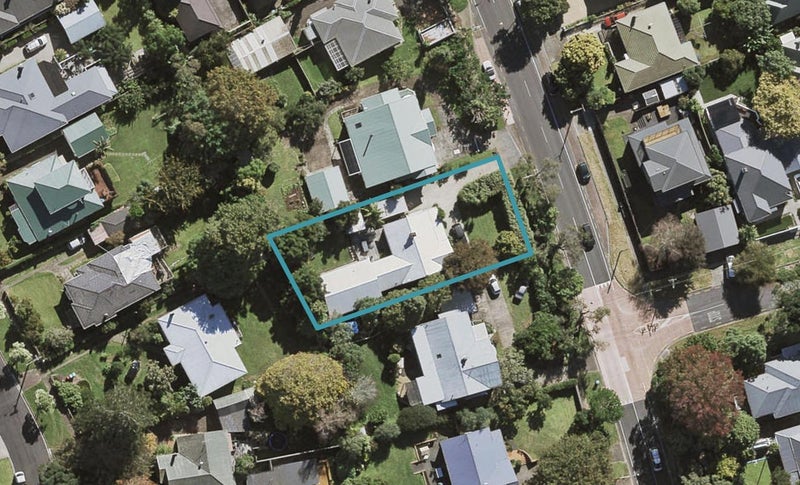 40 Wheturangi Road, Greenlane, Auckland - Carousel 1