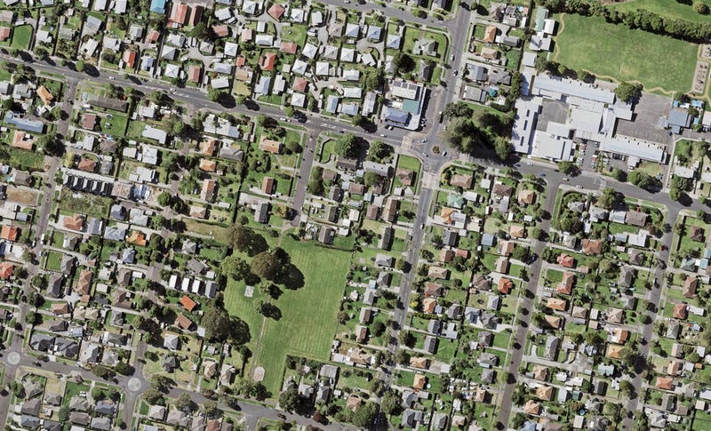 6A Taurima Avenue, Point England, Auckland - Carousel 1