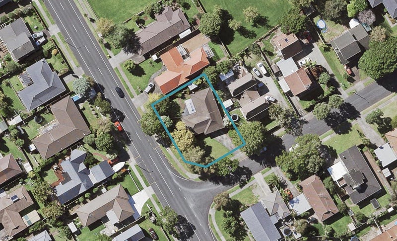 44 Sunderlands Road, Half Moon Bay, Auckland - Carousel 1