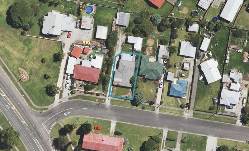 2B Coldstream Road, Kaiti, Gisborne - Carousel 1