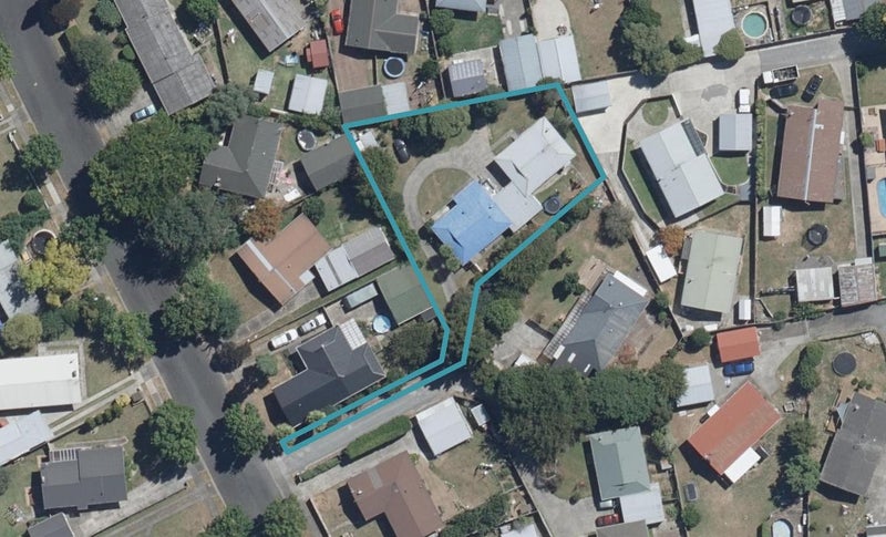 72A Oakfield Crescent, Pukete, Hamilton - Carousel 1
