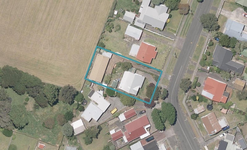 5A Moore Avenue, Tawhero, Whanganui - Carousel 1