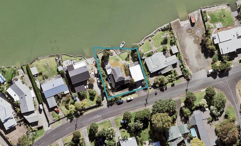 54 The Terrace, Herald Island, Auckland - Carousel 1