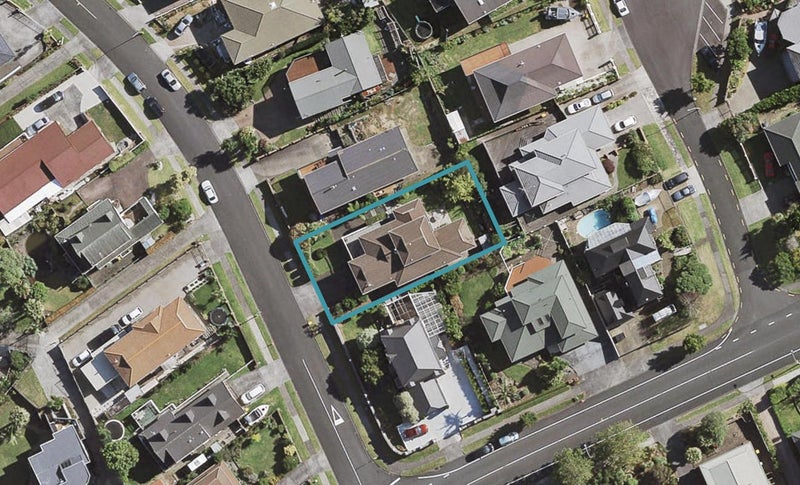 3 Sophora Place, Totara Heights, Auckland - Carousel 1