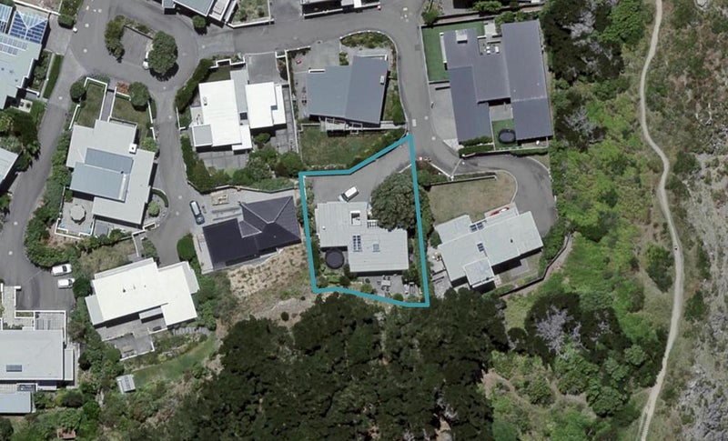 77 Burnham Street, Seatoun, Wellington - Carousel 1