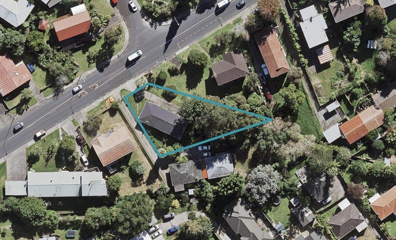 1/17 Bentley Avenue, Glenfield, Auckland - Carousel 1
