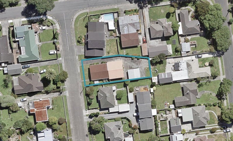 74A Golders Road, Elderslea, Upper Hutt - Carousel 1