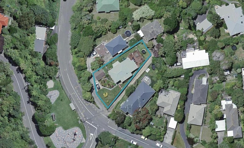 3 Warwick Street, Wilton, Wellington - Carousel 1