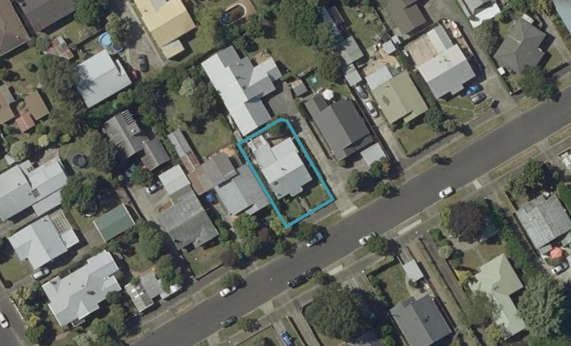 11 Manson Street, Terrace End, Palmerston North - Carousel 1