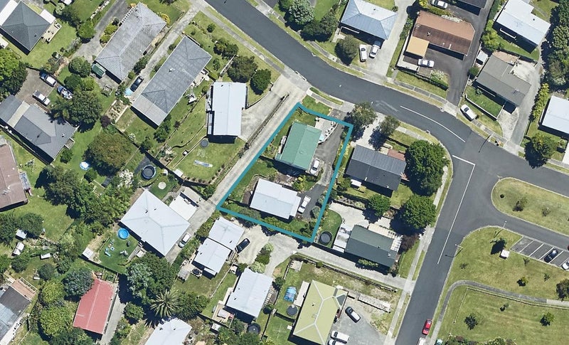 14A Chester Street, Judea, Tauranga - Carousel 1