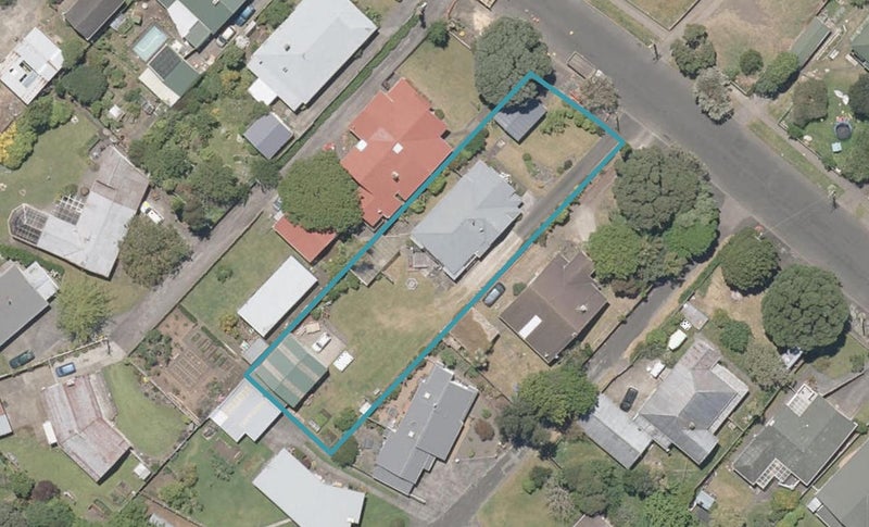 13 Gonville Avenue, Gonville, Whanganui - Carousel 1