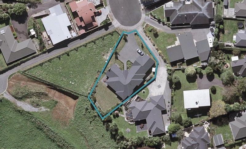 12 Highfield Place, Highlands Park, New Plymouth - Carousel 1