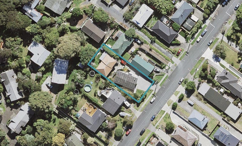 1/120 Verran Road, Birkdale, Auckland - Carousel 1