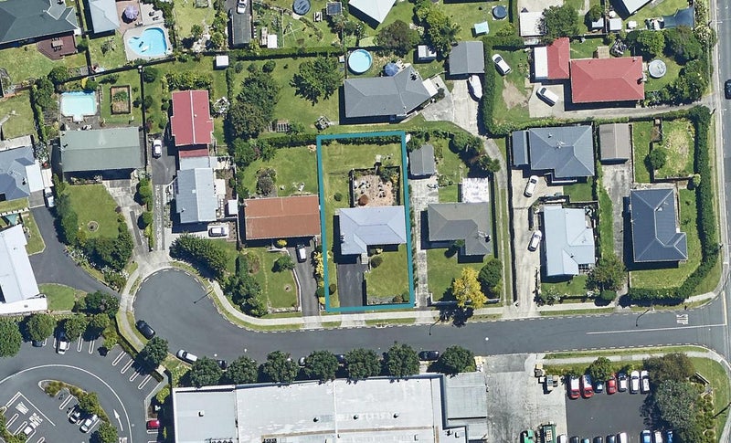 9 Glenfield Place, Brookfield, Tauranga - Carousel 1