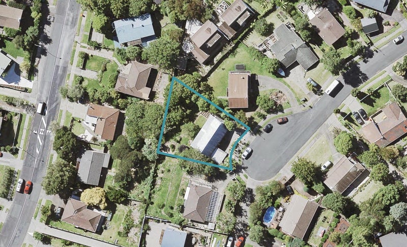 20 Squirrel Lane, Browns Bay, Auckland - Carousel 1