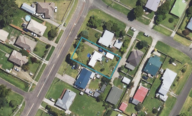 46 Endcliffe Road, Kaiti, Gisborne - Carousel 1