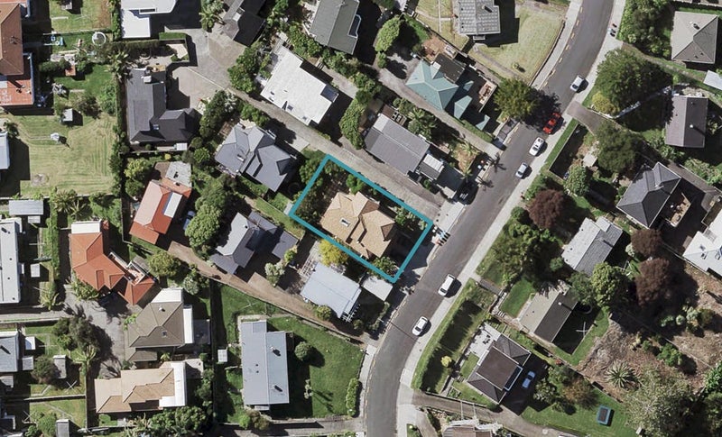 56 Kurahaupo Street, Orakei, Auckland - Carousel 1