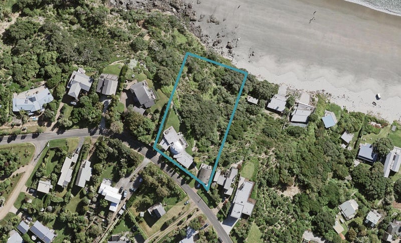 368 Sea Road, ONETANGI - Carousel 1