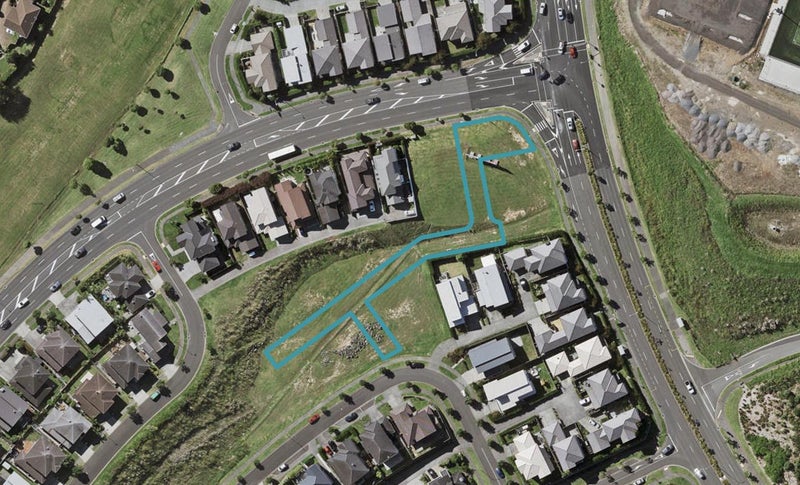 17 Penehareti Rise, Stonefields, Auckland - Carousel 1