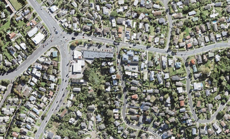 4 Deverell Place, Northcross, Auckland - Carousel 1