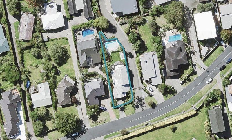 63 Park Rise, Campbells Bay, Auckland - Carousel 1