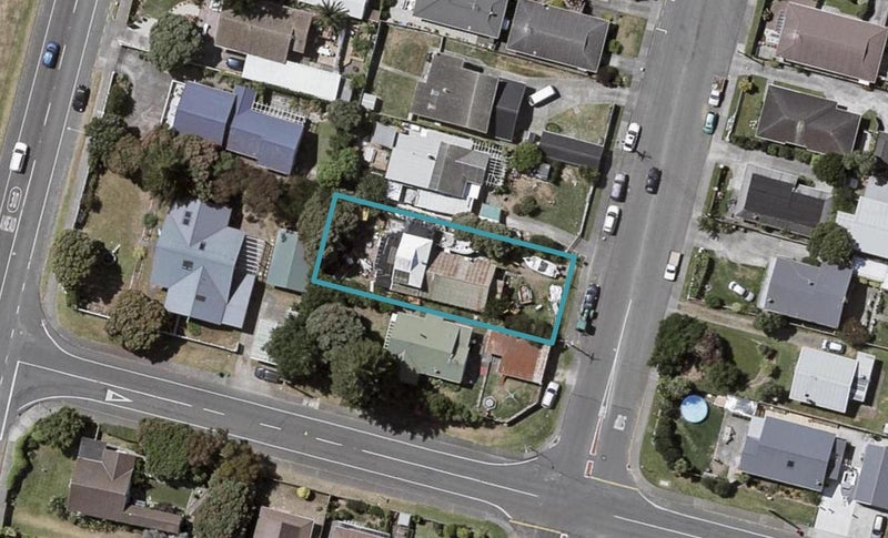 62 Seaview Road, Paraparaumu Beach, Paraparaumu - Carousel 1