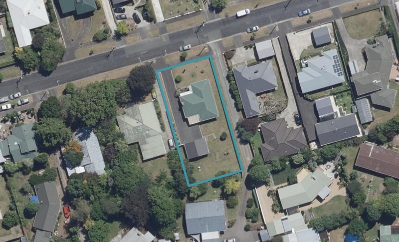 12 Ngaere Avenue, Chartwell, Hamilton - Carousel 1