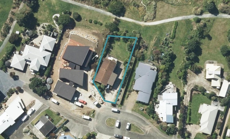 88 Selwyn Street, Pohara - Carousel 1