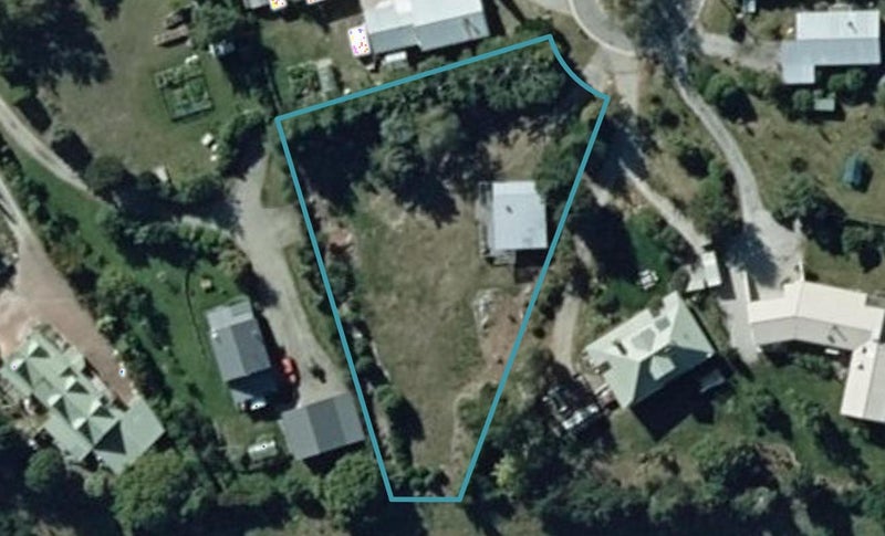 33 Elizabeth Street, Lake Hawea, Lake Hāwea - Carousel 1