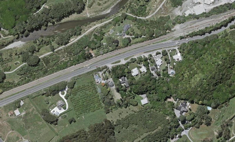 500 State Highway 1, Waikanae, Waikanae - Carousel 1