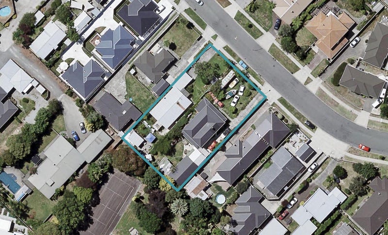 27 Park Road, Greenmeadows, Napier - Carousel 1