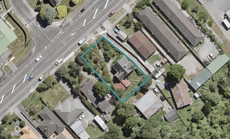 1026 Fergusson Drive, Clouston Park, Upper Hutt - Carousel 1