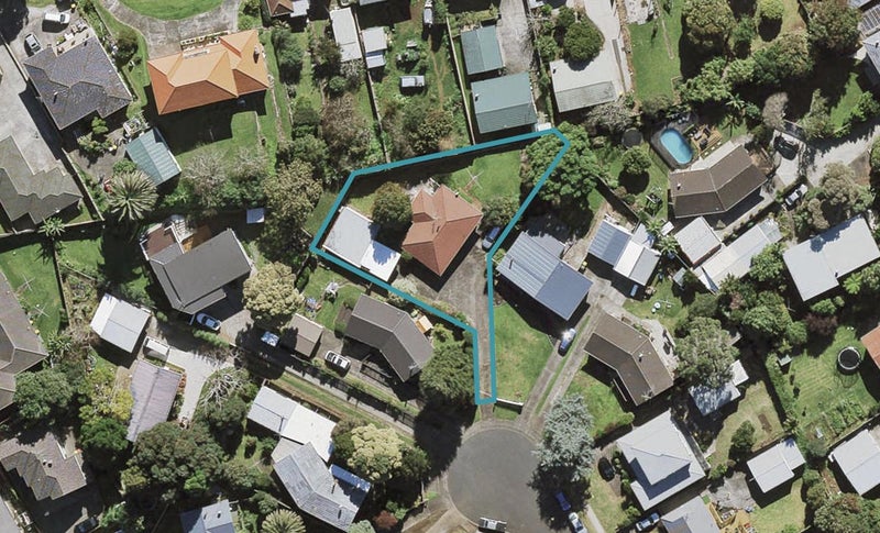 22 Dunstall Place, Mangere Bridge, Auckland - Carousel 1