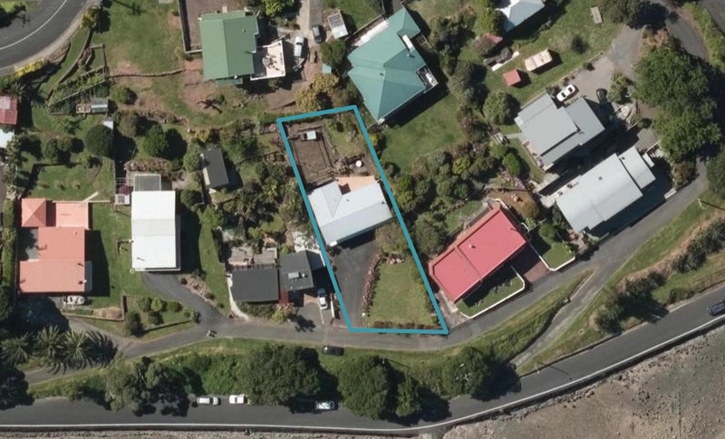 188 Beach Road, Onerahi, Whangarei - Carousel 1