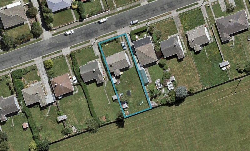 141 Islington Street, Turnbull Thomson Park, Invercargill - Carousel 1