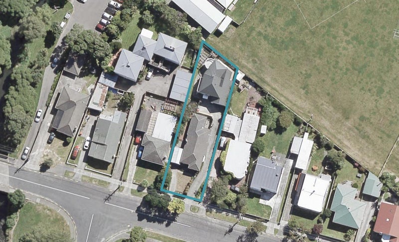 2/158 Whites Line East, Waiwhetu, Lower Hutt - Carousel 1
