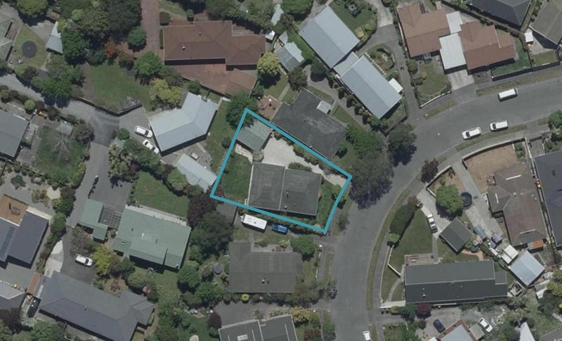 35 Delaware Crescent, Russley, Christchurch - Carousel 1